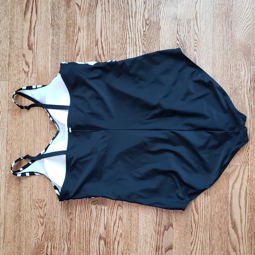 (24W) Krista Swimsuit Zebra Print Classic Vavation Summer Swimming Beach Lake - Picture 9 of 10
